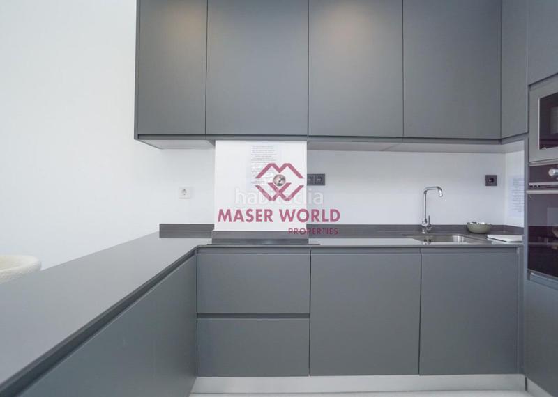 Foto 3f6ec137-81e0-48bc-92c3-865c790bb195. Apartament amb aparcament piscina a Torreblanca Torrevieja