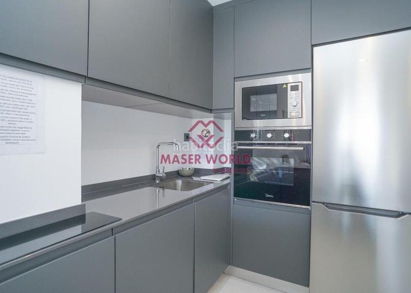 Foto ad98ca9b-7013-4694-a75b-cb57635424bf. Apartament amb aparcament piscina a Torreblanca Torrevieja