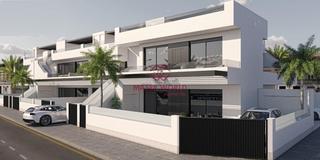 Casa en Los Peñascos-El Salero-Los Imbernones. Bungalows de obra nueva en san pedro del pinatar