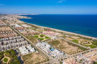 Casa en El Mojón. Viviendas de obra nueva a 200 metros de la playa de las higueric