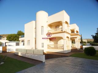 Chalet en Perín. Villa de lujo con vistas al mar