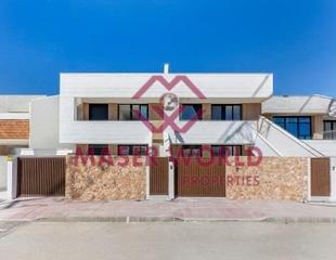 Casa a Santiago de La Ribera. Bungalows de obra nueva con piscina privada en santiago de la ri