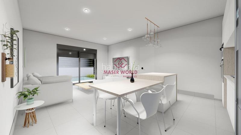 Foto 59a66d22-6894-4cdc-8981-eb1787956f88. Maison jumelée avec parking piscine dans Roldán Torre - Pacheco