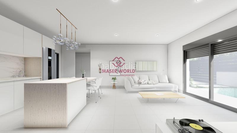 Foto b9c9f44d-456a-4611-ab92-6ca22d554d92. Maison jumelée avec parking piscine dans Roldán Torre - Pacheco