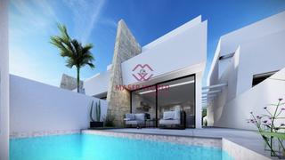Doppelhaus in Santiago de La Ribera. Chalet adosado en santiago de la ribera con piscina, jardín y am