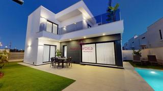 Chalet en Roda. Villas de obra nueva en roda golf  lujo y naturaleza en la costa