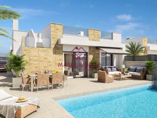 Casa pareada en San Fulgencio. Residencial de villas de obra nueva con piscina en oasis de la m