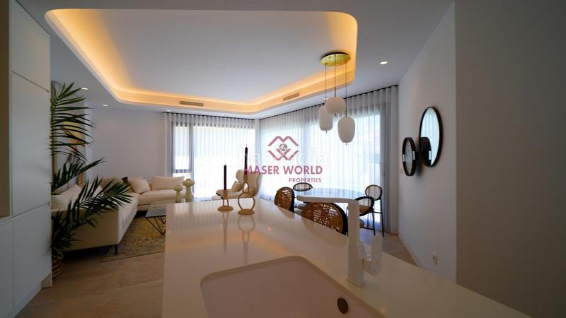 Foto ba331d12-9239-4053-a83b-3220b296559c. Chalet avec parking piscine dans La Florida Orihuela