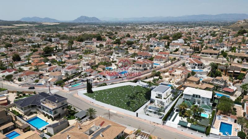 Foto c599f649-8f6c-4f81-9f8b-77449b22b697. Chalet villa de nueva construcción diseño moderno y ubicación privilegiada en Rojales