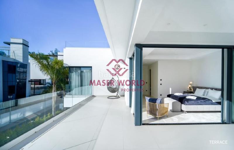 Foto 8477b487-f4f0-49a5-85d8-1a2f59b31e45. Chalet lujosa villa moderna en venta milla de oro a pasos de la playa en Marbella