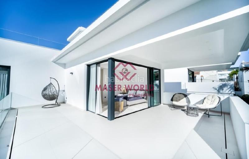 Foto d18301c1-2f34-48f0-92b0-1a0d37a90e0d. Chalet lujosa villa moderna en venta milla de oro a pasos de la playa en Marbella