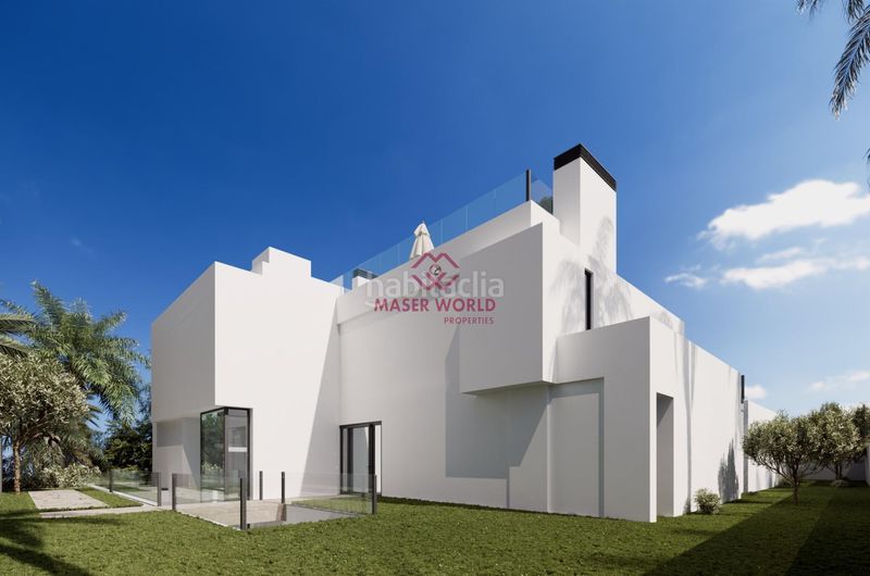 Foto e1e108c6-18c8-4673-a9e2-31b27b3f2434. Xalet amb aparcament piscina a Sierra Blanca Marbella