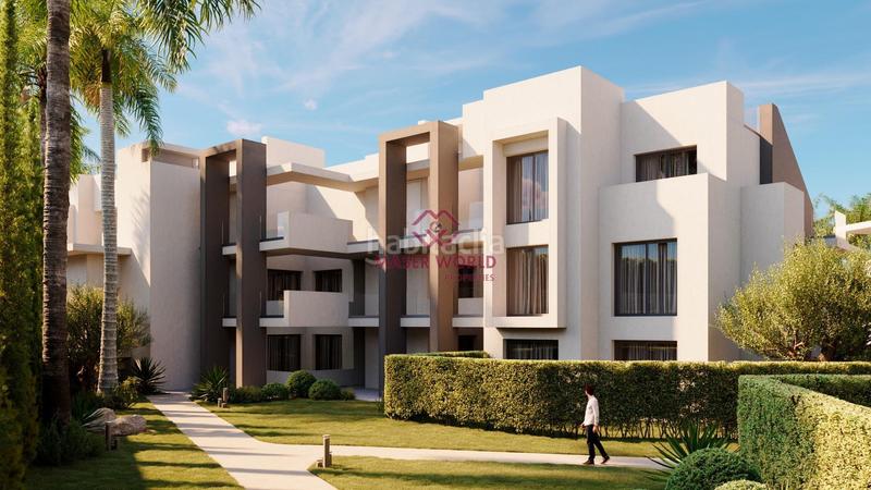 Foto 77a370d8-0fd8-4d31-b0f3-21f1f44eaedd. Planta baja moderno residencial amplios apartamentos con soleadas terrazas en Estepona