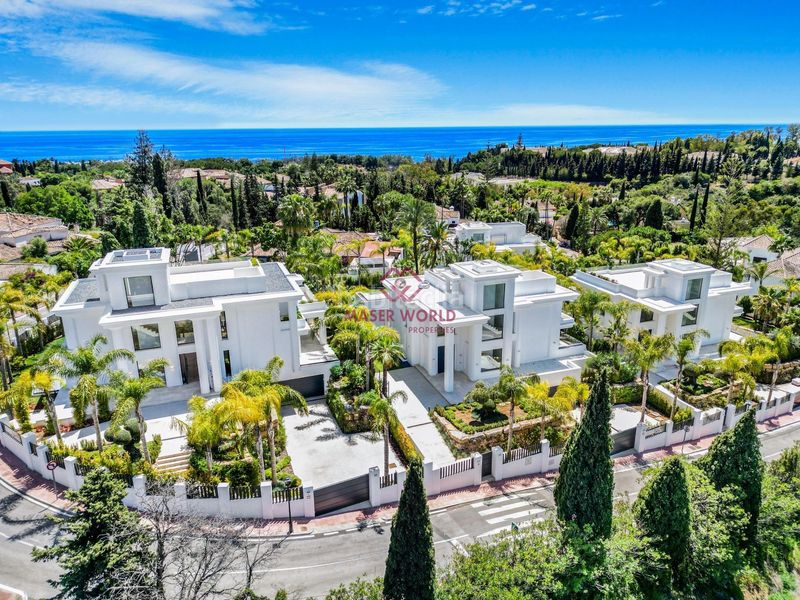 Foto 9f98553b-f7fa-4bcf-ab2e-b5014863dd38. Xalet amb calefacció aparcament piscina a lomas de Marbella club Marbella