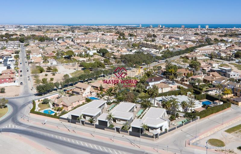 Foto 08c067dc-4652-4622-a9b3-ab6f4c43e9ec. Chalet villa de obra nueva en una planta en San Javier San Javier