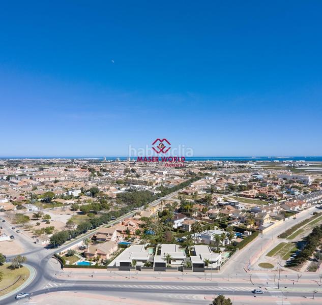 Foto c22d8161-48bf-43a1-8859-b85bf2f304a0. Chalet villa de obra nueva en una planta en San Javier San Javier