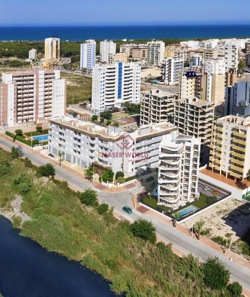 Foto b5070fe4-3e7c-440a-8f94-dab8ec522931. Piccolo appartamento con parcheggio piscina in Puerto Deportivo Guardamar del Segura