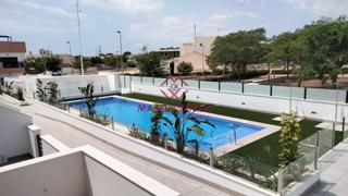 Haus in Pilar de la Horadada Ciudad. Bungalows de obra nueva con solárium o jardín en pilar de la hor