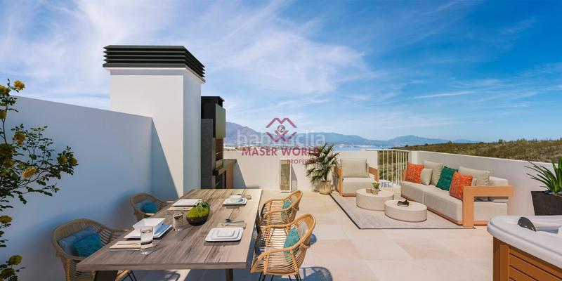 Foto dea77948-7dcd-4404-ae11-0235848c44e2. Casa adosada residencial de obra nueva en las rocas en Manilva