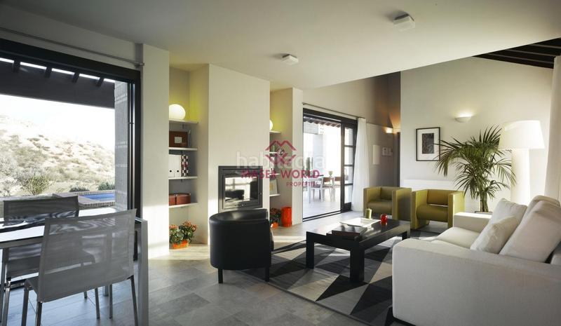 Foto 6bef35d1-8c13-4be3-a7e0-038fc015c490. Chalet elegantes villas independientes con piscina privada en peraleja golf resort costa cálida en Murcia