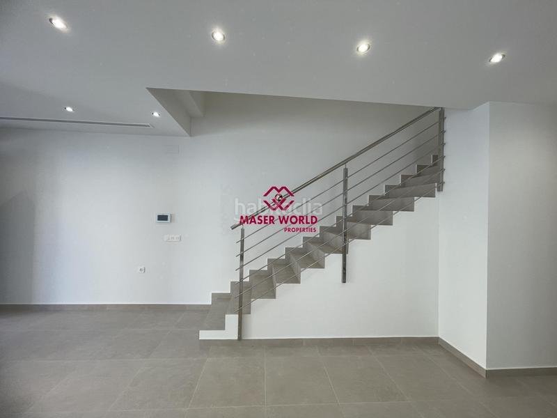 Foto a69db693-04f1-42d7-8533-47f6a9a31e96. Xalet amb aparcament piscina a Almoradí