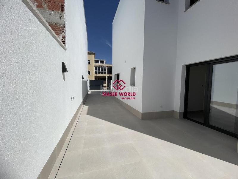 Foto bd8f3e1b-8d30-4da0-907d-b7a3b56baa42. Xalet amb aparcament piscina a Almoradí