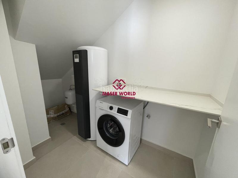 Foto cbb137b5-edd7-42b4-b0e7-1348f7e3c010. Xalet amb aparcament piscina a Almoradí