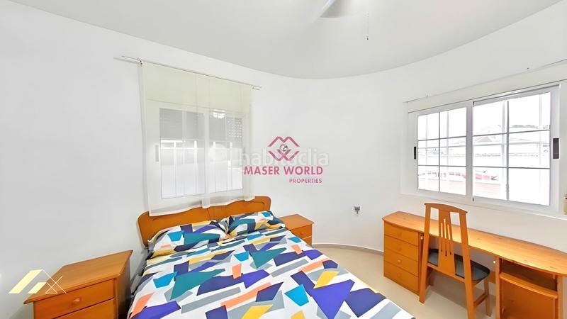 Foto 0f1fdd74-9ad6-409e-ab38-c7117737f320. Chalet avec chauffage parking piscine dans Zona Carrefour - Urbanizaciones Torrevieja