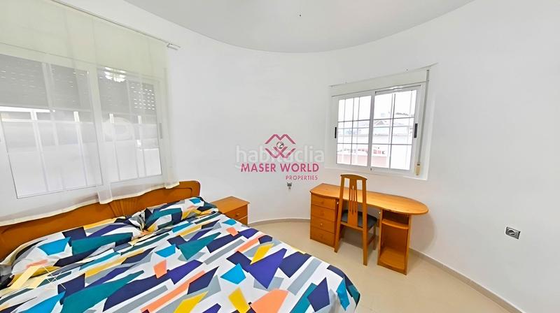 Foto 885d5e6d-c3b0-4314-955c-872e9b230746. Chalet avec chauffage parking piscine dans Zona Carrefour - Urbanizaciones Torrevieja