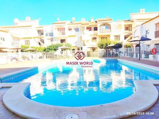 Apartamento  Calle sierra de la pila. Apartamento en planta baja con piscina comunitaria