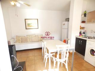 Appartement à Los Puertos. Apartamento en venta en isla plana, andando playas!
