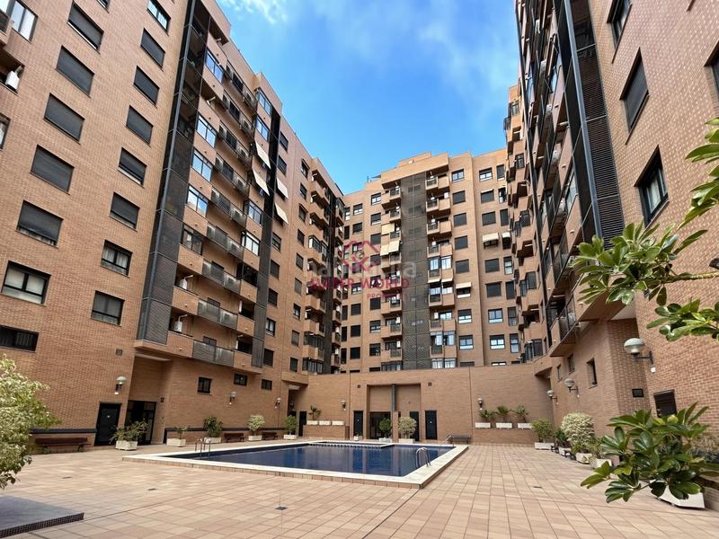 Foto 66cb093d-85ae-4107-b73e-688016186d7a. Piano terra con piscina in Babel Alicante