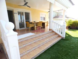 Xalet a Bolnuevo. Chalet independiente en venta en bolnuevo puerto de mazarron