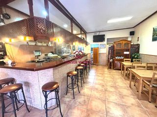 Local Comercial a Santiago de La Ribera. Oportunidad de inversión local comercial tipo bar en venta en sa