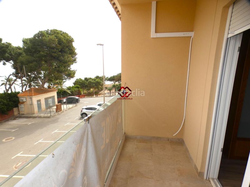 Foto 61f7a525-52a3-4805-b85b-0f41e03ff0f7. Tríplex amb calefacció piscina a Los Puertos Cartagena
