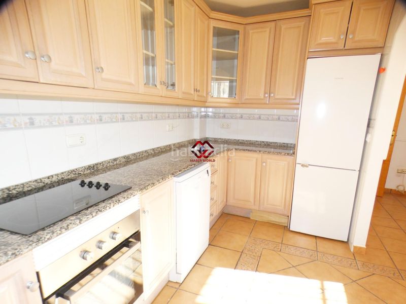 Foto 0eebf9cf-2d5a-436f-aa00-d3a9505c8d14. Tríplex triplex en el centro de puerto en Bahia Mazarrón