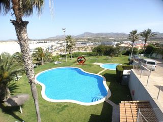 Appartement  Avenida garza real. Amplio apartamento con vistas al mar