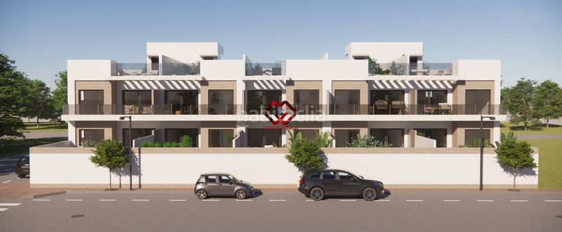 Foto 4a97be27-8ed0-4e70-833e-fab7f9bc11bc. Casa amb aparcament a Rojales