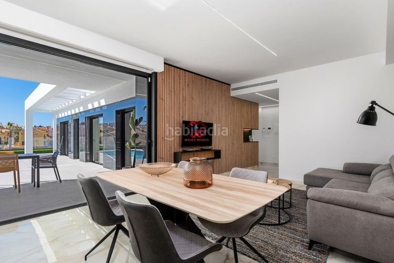 Foto ba5bf879-406e-4b1a-a16d-0c855698731a. Xalet amb aparcament piscina a Algorfa