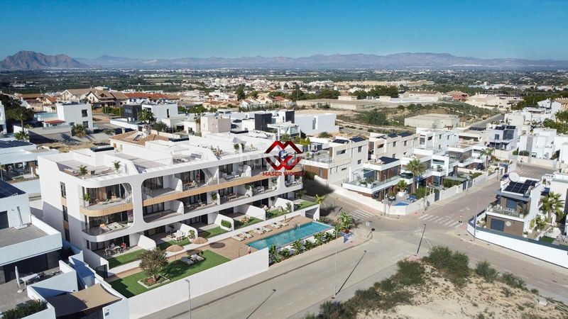 Foto 8c7d2579-2920-4a3a-8ff3-47854731fa18. Planta baixa amb aparcament piscina a Benijófar