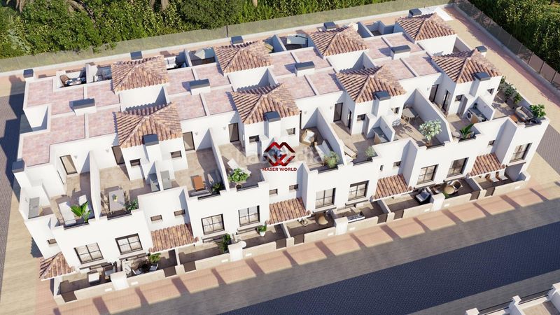 Foto db5ee75b-61c9-4535-a61a-9fe4ba062a53. Casa adossada amb aparcament piscina a Mar Menor golf Torre - Pacheco