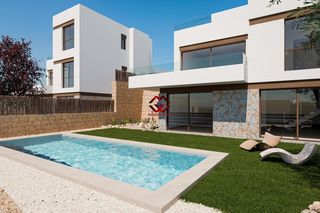 Chalet in Balcón de Finestrat-Terra Marina. Villas contemporáneas exclusivas con vistas panorámicas en balcó