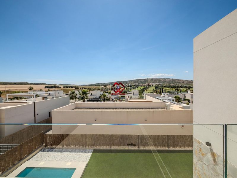 Foto ed45d982-21b0-442c-bd54-3e327349e7bd. Xalet amb aparcament piscina a Algorfa