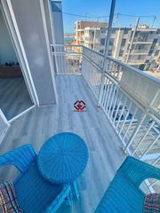 Apartamento en Torre de la Horadada. Apartamento totalmente renovado junto a la playa en torre de la