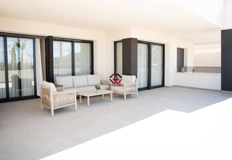 Foto 8263de84-1357-4d87-8e24-e84887232683. Casa amb aparcament piscina a Lo Marabú Rojales