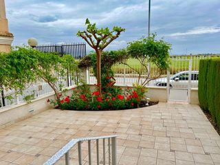 Appartement in Centro. Se vende planta baja reformada en los alcázares con gran terraza