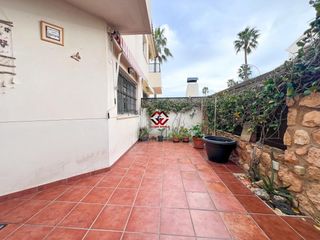 Dúplex a Santiago de La Ribera. Se vende amplio dúplex con terraza en santiago de la ribera