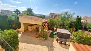 Chalet  Calle calle punica. Chalet independiente con enorme parcela en camposol