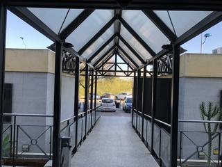 Miete Büro in Triana Oeste. Oficina en alquiler en isla de la cartuja centro de negocios con