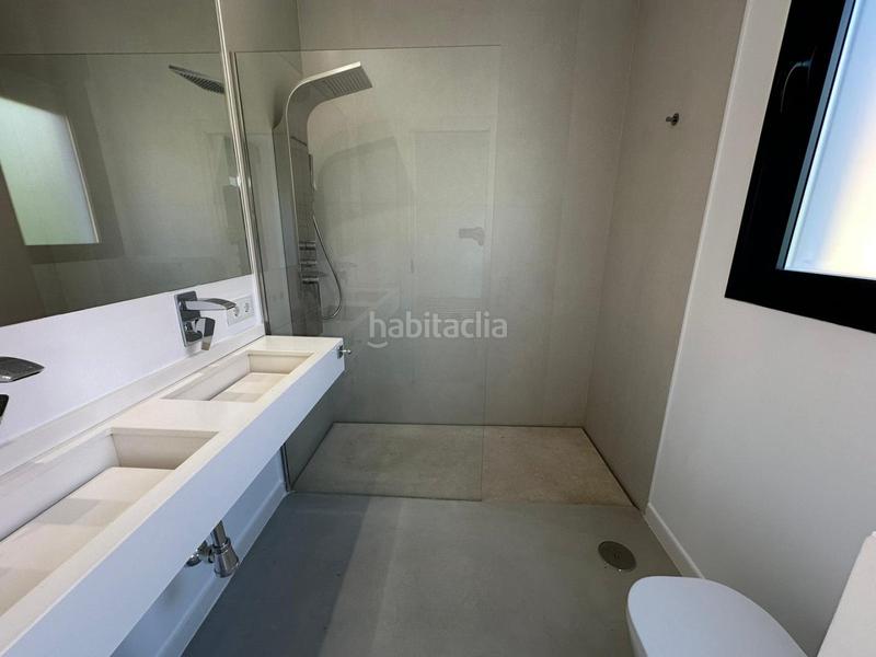 Foto c27f27ae-9dfe-4e48-b81e-76d5ecf4408a. Affitto casa a schiera con riscaldamento parcheggio in Sevilla